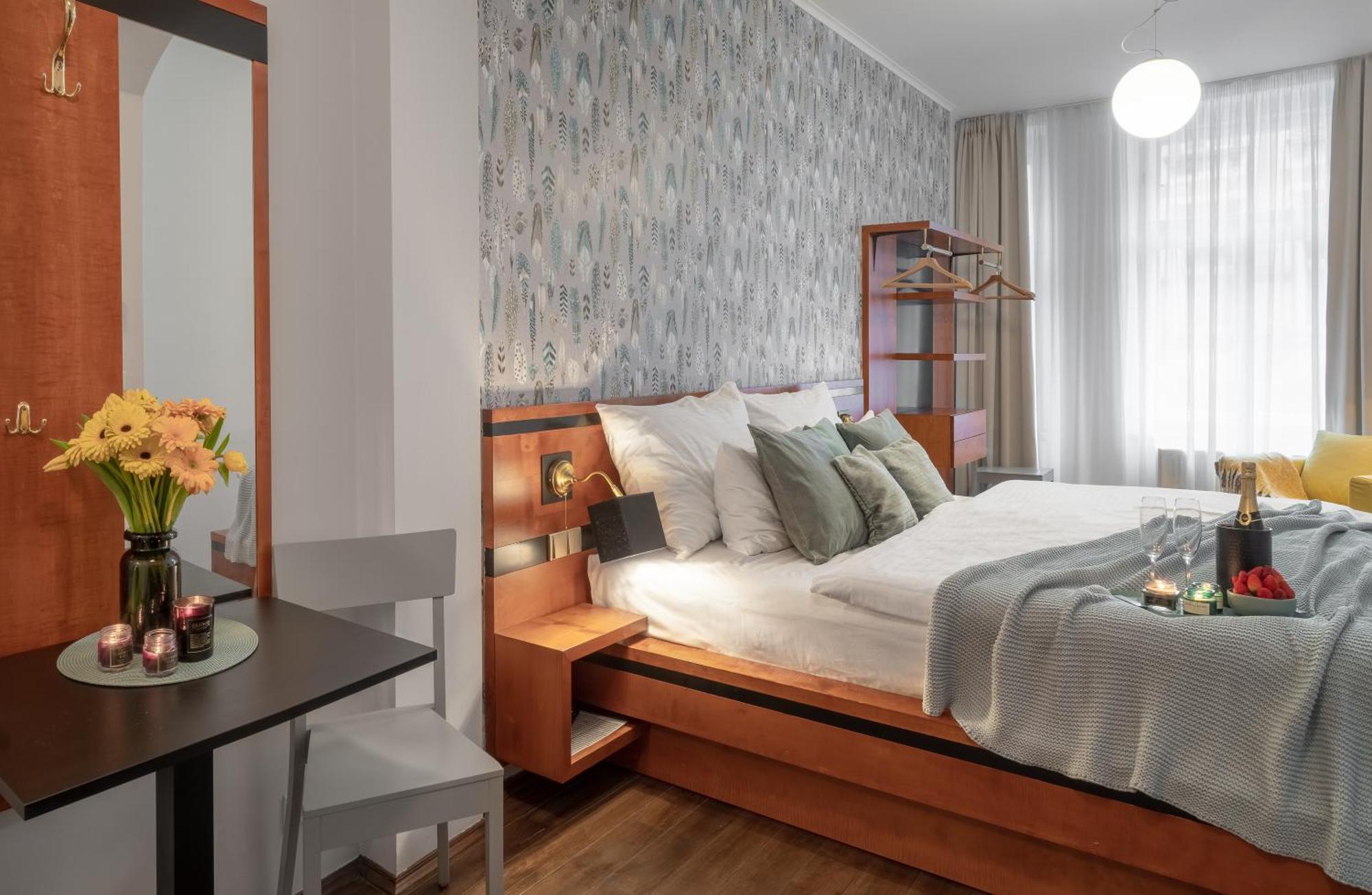 4 Elements Apartments Praha Bagian luar foto